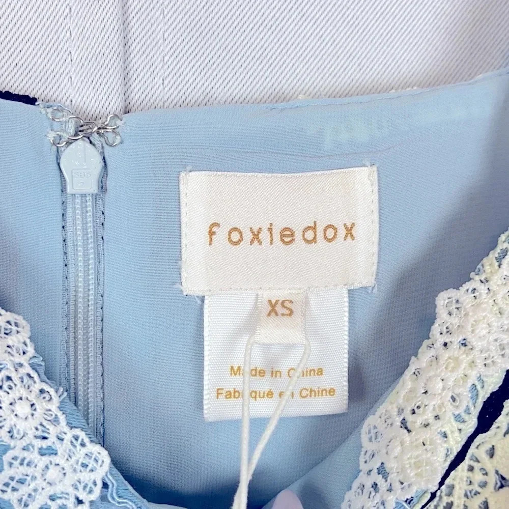 NWT Anthropologie Foxiedox Sweetheart Neckline‎ Lace Dress XS - Picture 3 of 9
